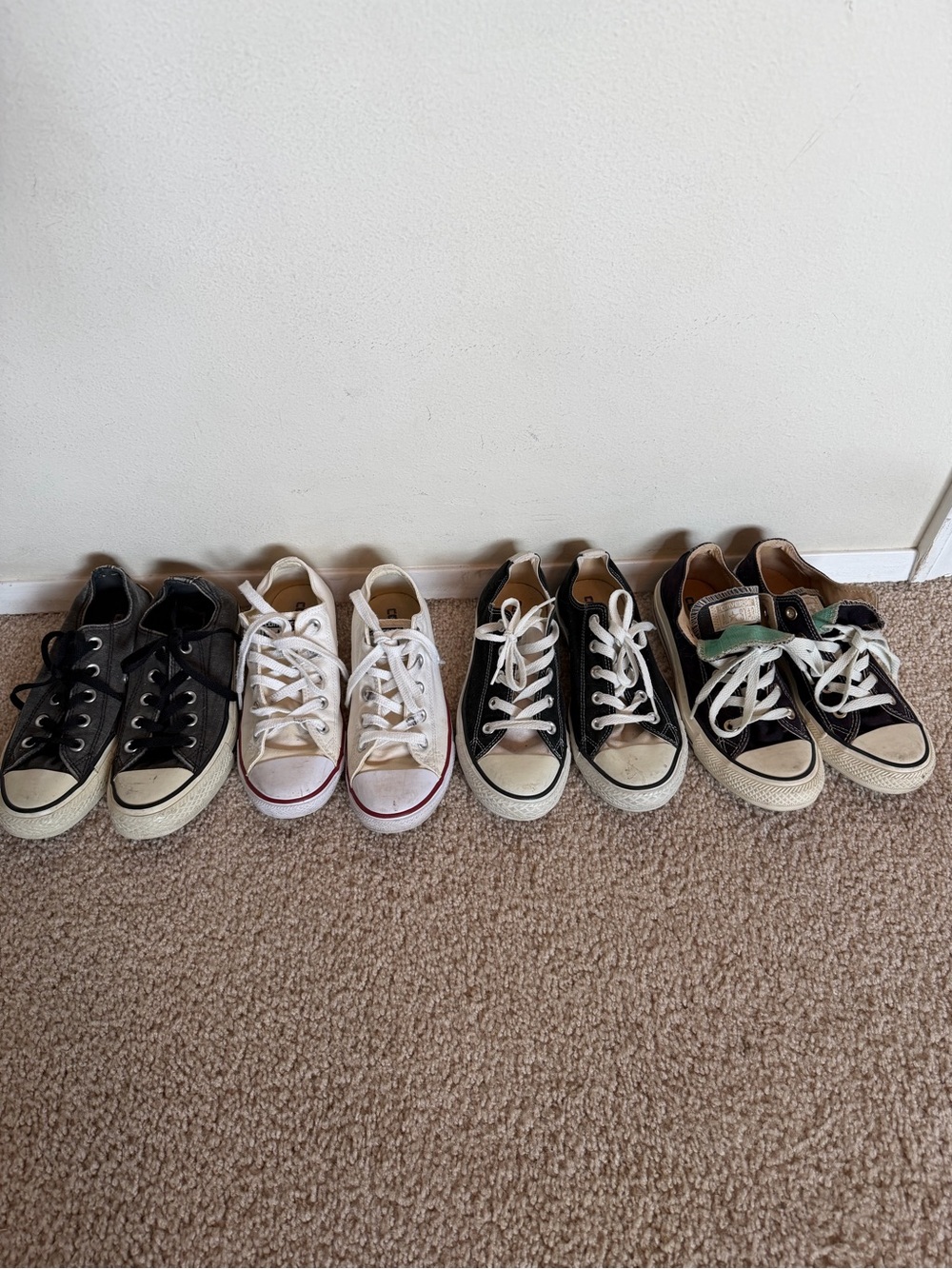 Converse - 4 pairs for the price. Size 6W